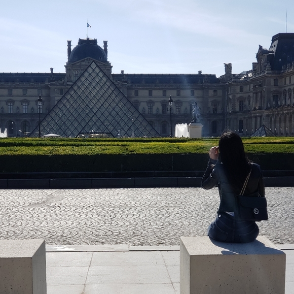 Meet your Posher, Kelly - Picture 1 of 2